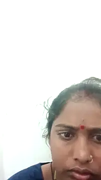 Guriya0076 online show from 05/17/26, 12:41