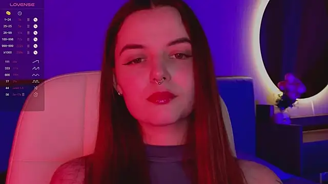 BellaDevile  online show from 10/01/25, 07:25