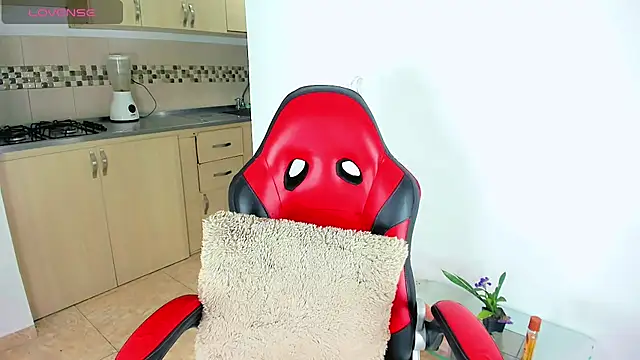 alexandra cute online show from 10/31/25, 06:47