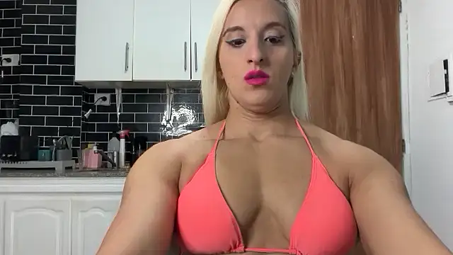 Snapshot of MUSCLEANGEL1 chatting on 05/26/26, 02:57 MUSCLEANGEL1 online show from 05/26/26, 02:57