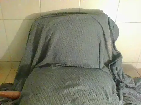 Snapshot of blue-moon23 chatting on 11/13/25, 11:25 blue-moon23 online show from 11/13/25, 11:25