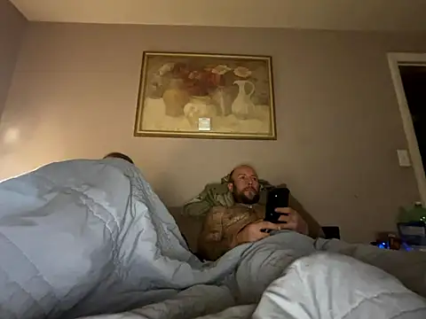 Snapshot of curis4270panda chatting on 10/25/25, 04:31 curis4270panda online show from 10/25/25, 04:31