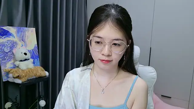 Qianqian-888 online show from 11/18/25, 12:38