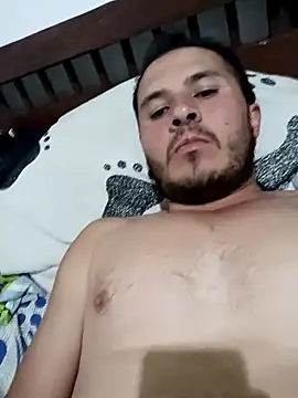 Snapshot of santiii___12 chatting on 11/22/25, 12:53 santiii 12 online show from 11/22/25, 12:53