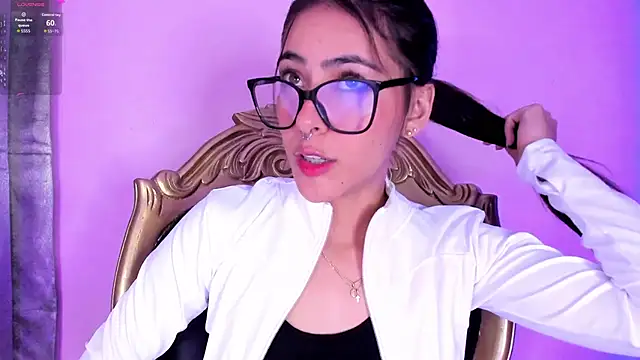 ValkaGrecco online show from 10/29/25, 02:47