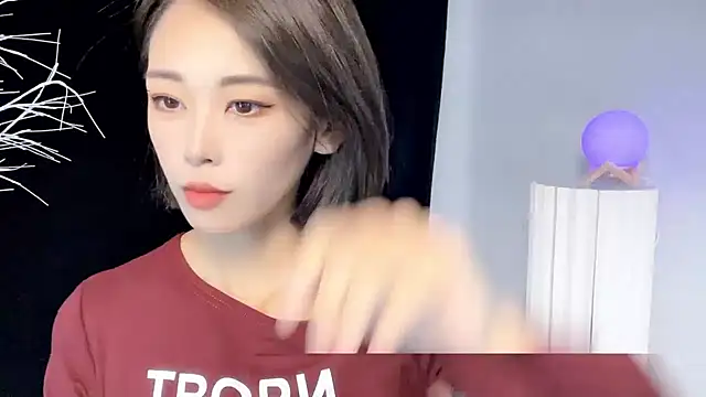 xiaoyue8888 online show from 09/20/25, 12:55