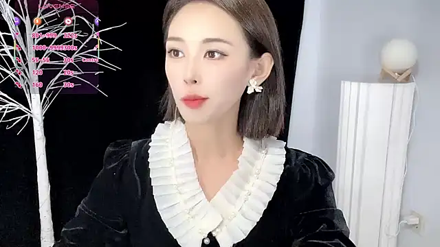 xiaoyue8888 online show from 10/07/25, 02:31