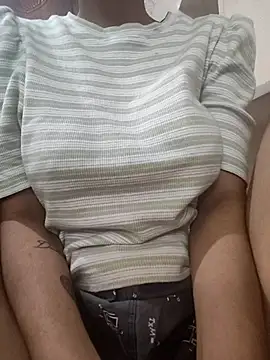 Snapshot of nandini_telugu1 chatting on 09/26/25, 07:51 nandini telugu1 online show from 09/26/25, 07:51