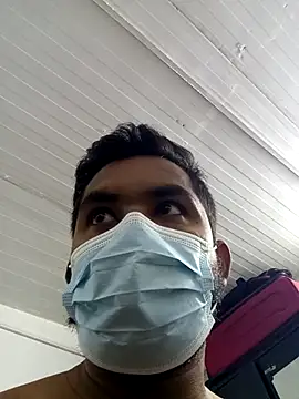 keri huththa online show from 10/24/25, 05:04