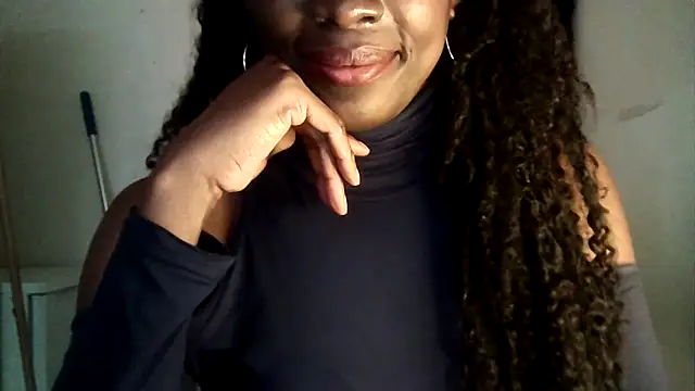 Snapshot of Chatdoll2 chatting on 10/14/25, 03:57 Chatdoll2 online show from 10/14/25, 03:57