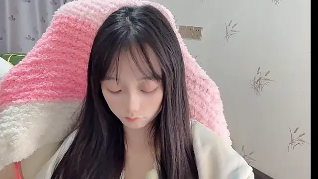 Snapshot of puppy-999 chatting on 10/28/25, 03:04 puppy-999 online show from 10/28/25, 03:04