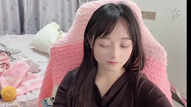 Snapshot of puppy-999 chatting on 11/02/25, 11:12 puppy-999 online show from 11/02/25, 11:12