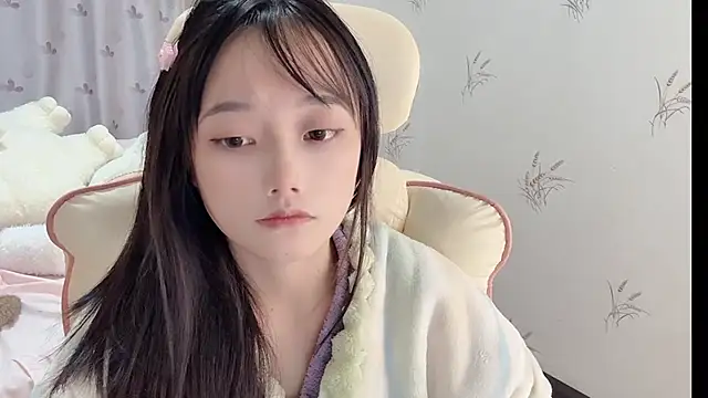 Snapshot of puppy-999 chatting on 11/03/25, 02:40 puppy-999 online show from 11/03/25, 02:40