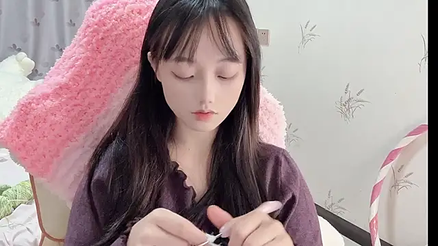 Snapshot of puppy-999 chatting on 11/09/25, 12:47 puppy-999 online show from 11/09/25, 12:47