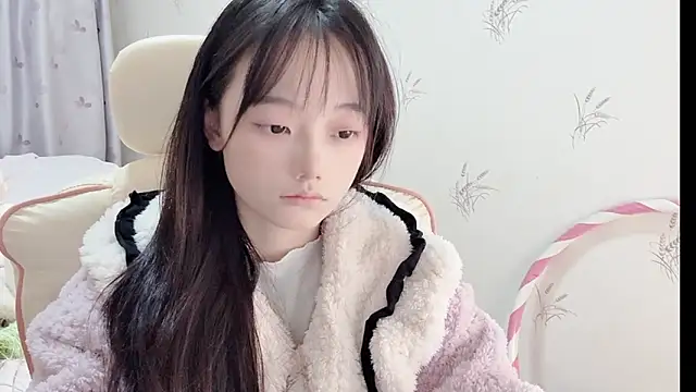 Snapshot of puppy-999 chatting on 11/13/25, 09:41 puppy-999 online show from 11/13/25, 09:41