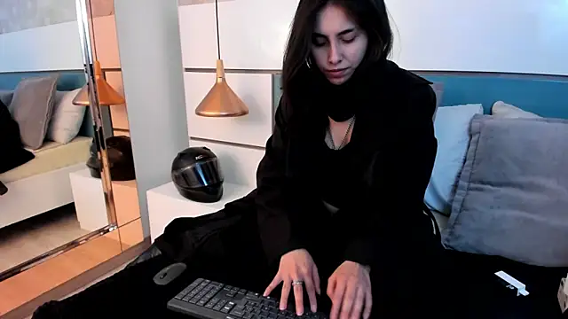 Ashkoreh online show from 06/03/26, 08:14