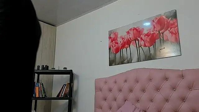 pinky f00x online show from 07/27/26, 09:22