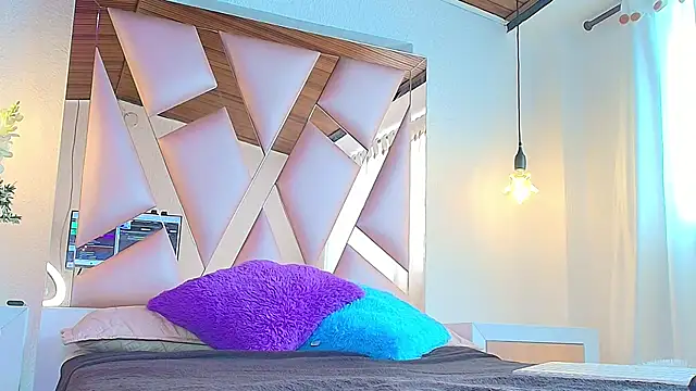 Victoria Thompson1 online show from 09/16/25, 06:09