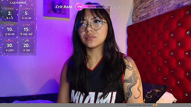 Victoria Thompson1 online show from 11/29/25, 08:34