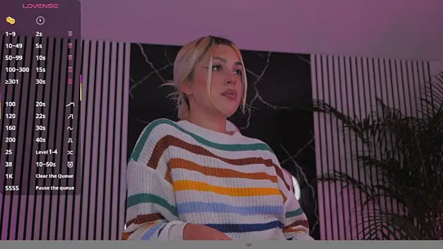 Snapshot of daisyblushh chatting on 12/17/25, 05:08 daisyblushh online show from 12/17/25, 05:08
