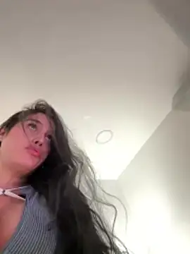 Bella  Wood online show from 07/12/26, 07:16