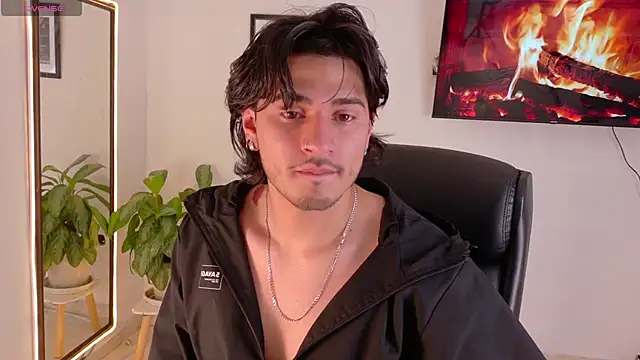 Snapshot of Elian_savoy chatting on 11/18/25, 12:27 Elian savoy online show from 11/18/25, 12:27