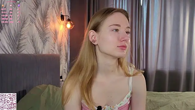 ElvinaRose online show from 04/25/26, 04:26
