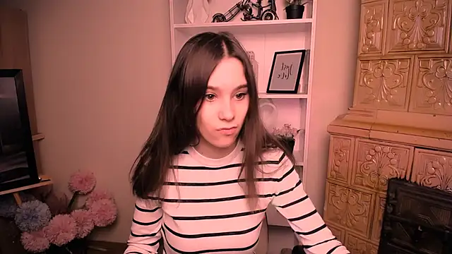 Snapshot of RosaRay_ chatting on 03/18/26, 07:22 RosaRay online show from 03/18/26, 07:22