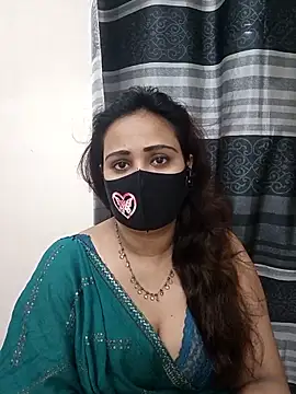 Snapshot of Mow_955 chatting on 09/30/25, 07:19 Mow 955 online show from 09/30/25, 07:19