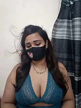 Snapshot of Mow_955 chatting on 10/03/25, 06:16 Mow 955 online show from 10/03/25, 06:16