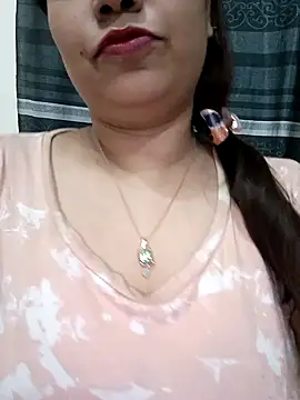 Snapshot of Mow_955 chatting on 10/18/25, 07:03 Mow 955 online show from 10/18/25, 07:03