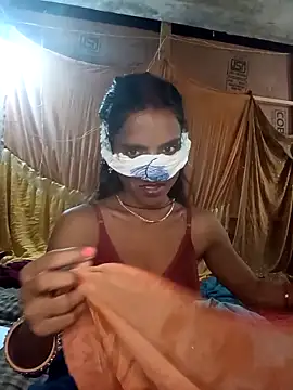 Snapshot of Babhi_Love chatting on 09/19/25, 06:30 Babhi Love online show from 09/19/25, 06:30