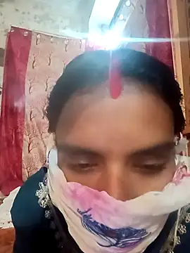 Snapshot of Babhi_Love chatting on 10/06/25, 05:43 Babhi Love online show from 10/06/25, 05:43