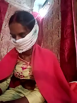 Snapshot of Babhi_Love chatting on 10/11/25, 05:44 Babhi Love online show from 10/11/25, 05:44