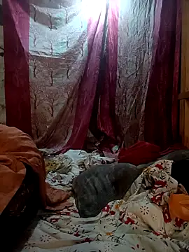 Snapshot of Babhi_Love chatting on 10/16/25, 09:43 Babhi Love online show from 10/16/25, 09:43