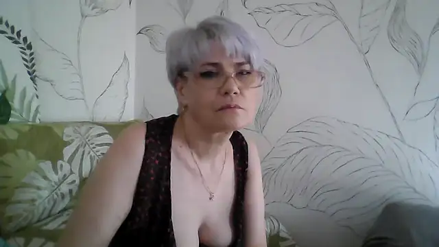 Catty Lady online show from 09/10/25, 03:45