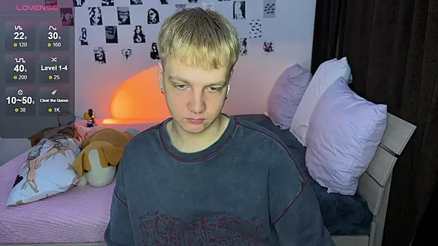 olivertasty online show from 10/24/25, 01:40