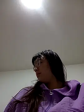 Snapshot of lareinalareinadelanal chatting on 10/02/25, 01:18 lareinalareinadelanal online show from 10/02/25, 01:18