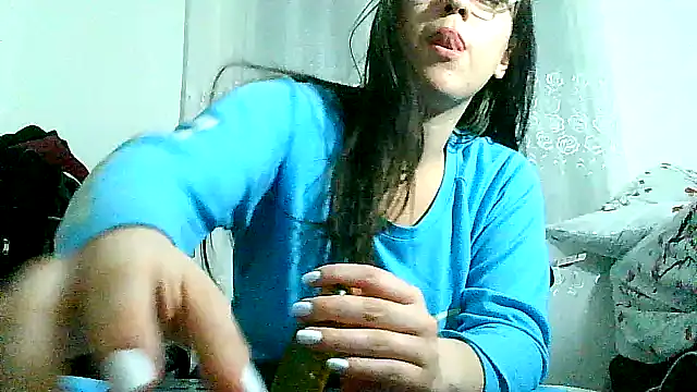 Snapshot of lareinalareinadelanal chatting on 10/05/25, 01:59 lareinalareinadelanal online show from 10/05/25, 01:59