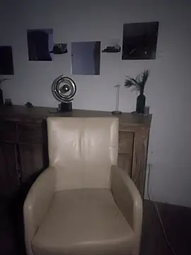 Foxy-Milfy online show from 10/13/25, 01:49