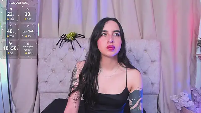 Snapshot of kaylee_lee chatting on 10/18/25, 01:45 kaylee lee online show from 10/18/25, 01:45