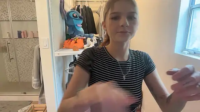 kykybaby4444 online show from 07/13/26, 04:21