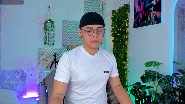 jhosepMoreno online show from 03/31/26, 03:01