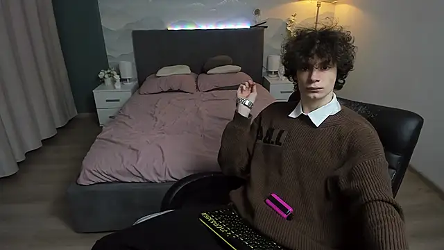Edvard Blare online show from 09/12/25, 05:35