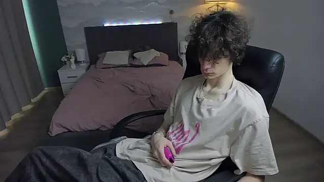 Edvard Blare online show from 09/27/25, 10:42