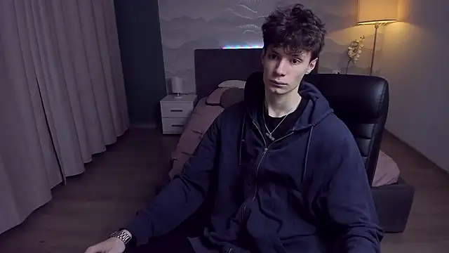 Edvard Blare online show from 10/30/25, 03:46