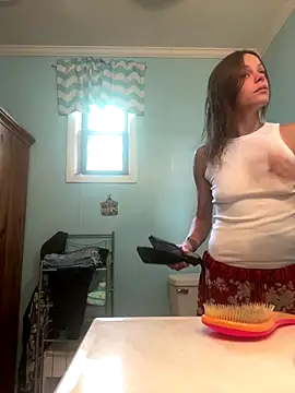 Candy Shower online show from 09/11/25, 03:45