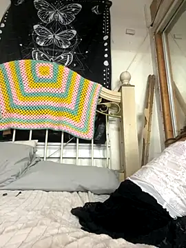 Candy Shower online show from 10/05/25, 02:54