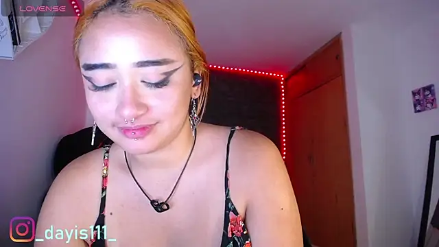 dayis sweet online show from 09/27/25, 03:33