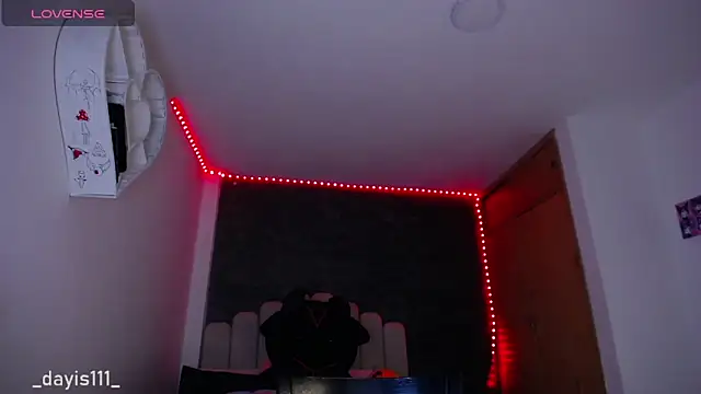 Snapshot of dayis_sweet chatting on 12/15/25, 12:59 dayis sweet online show from 12/15/25, 12:59